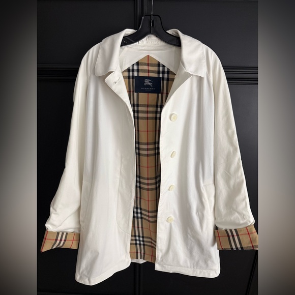 Burberry Jackets & Blazers - Burberry Cream Single Breasted Trench Coat